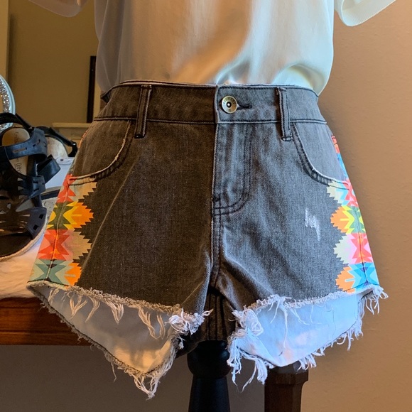 Element Storm Aztec Denim Raw Hem Cut Off Shorts Size 27 - Picture 2 of 6